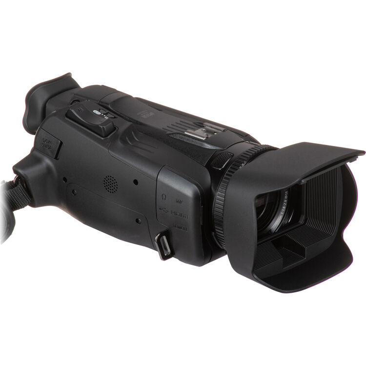 מצלמת וידאו Canon Vixia HF G70